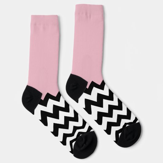 Zwarte en witte zigzag Patroon, Chevron, Roze Sokken (Rechts)