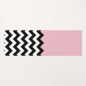 Zwarte en witte zigzag Patroon, Chevron, Roze Yogamat (Voorkant (horizontaal))