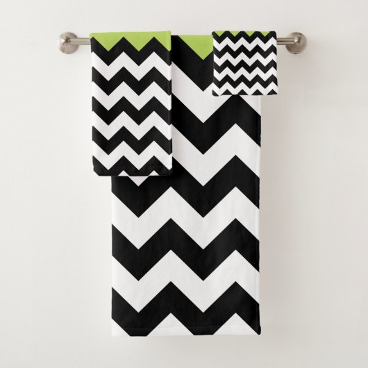 Zwarte en witte zigzag Pattern, Chevron, Green Bad Handdoek (Insitu)