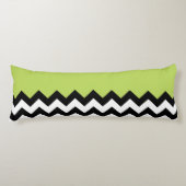 Zwarte en witte zigzag Pattern, Chevron, Green Lichaamskussen (Voorkant)
