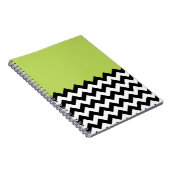 Zwarte en witte zigzag Pattern, Chevron, Green Notitieboek (Rechterzijde)