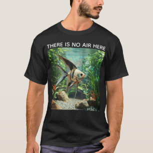 Zwarte engelvis zwemt in zoetwateraquarium t-shirt