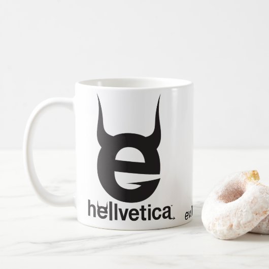 Zwarte Evil “e” – Klassieke koffiemok (Met donut)