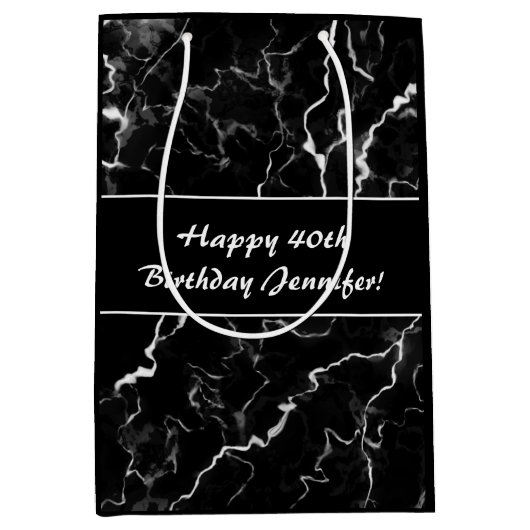 Zwarte faux-marmer-textuur met aangepaste tekst medium cadeauzakje (Voorkant)