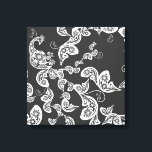 Zwarte Floral Peacock Deco Art Canvas Afdrukken<br><div class="desc">Bohemian White Floral Peacock Design. Dit ontwerp bevat een originele afbeelding van een gestileerde boho-witte florale pauw met een elegante staart, bestaande uit paisleyvormen met versierde bloemen. Ontworpen door: fat*fa*tin. Eenvoudig aan te passen met uw eigen tekst, foto of afbeelding. Voor douaneverzoeken, te contacteren gelieve vet*fa*tin direct. Aangepaste kosten zijn...</div>