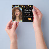 Zwarte foto Afstudeerfeest Save the Date budget Flyer (Hand)
