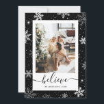 Zwarte foto Snowflake Geloof Feestdagenkaart<br><div class="desc">Magische zwarte vakantiekaart met sneeuwvlokken,  sterren en sneeuwval op een zwarte achtergrond. Personaliseer deze Beleef vakantiepas eenvoudig met uw foto en tekst.</div>
