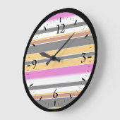 Zwarte gele strepen grote klok (Hoek)