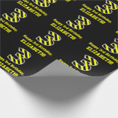 Zwarte & gele streping "3"; 3e verjaardag + naam cadeaupapier (Hoek)