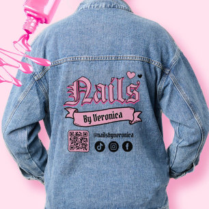 Zwarte Gotische Nagels Lettering Nagel Tech Denim Jacket