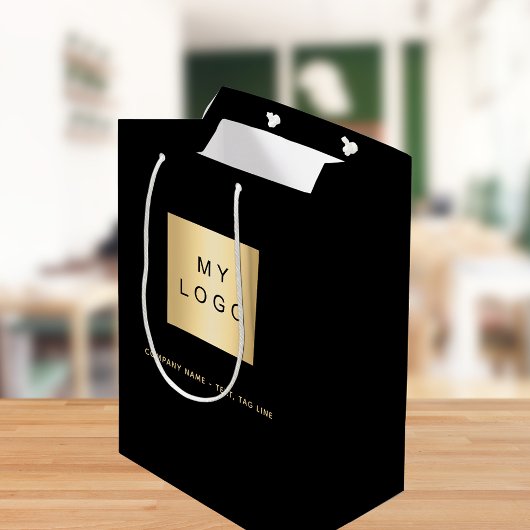 Zwarte goud bedrijfslogo medium cadeauzakje