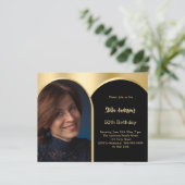 Zwarte gouden foto boog verjaardagsuitnodiging (Staand voorkant)