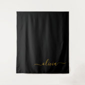 Zwarte Gouden Moderne Script Meisjesnaam Monogram Wandkleed (Voorkant)