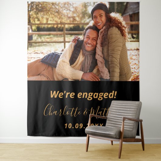 Zwarte goudfoto van Engagement party Wandkleed (In situ)
