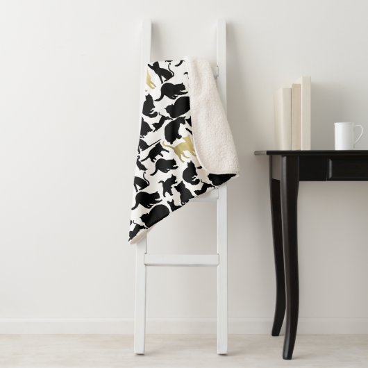 Zwarte goudkatten sherpa deken (In situ)