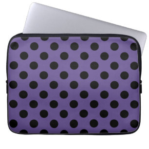 Zwarte haarpunten op ultraviolet laptop sleeve