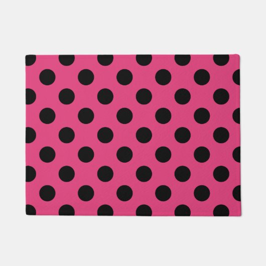 Zwarte haarvlekken op fuchsia deurmat (Voorkant)