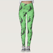 Zwarte Halloween heksen bezems groen patroon Leggings (Voorkant)