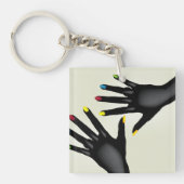 Zwarte handen met beschilderde nagels sleutelhanger (Voorkant)