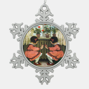 zwarte haren tweelingen gekleed in rood - Wilcox Tin Sneeuwvlok Ornament