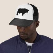 zwarte hoekstier trucker pet (In situ)