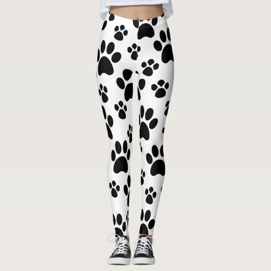 Zwarte Hond Dierenpootafdrukken Leggings (Voorkant)