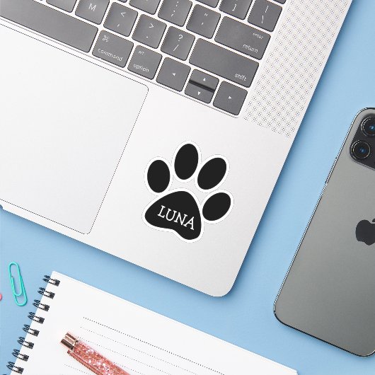 Zwarte Hond Pootafdruk Met Naam Sticker (Laptop met iPhone)