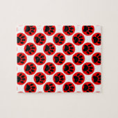 Zwarte honden in rode poka-stippen legpuzzel (Horizontaal)