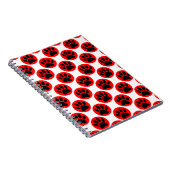 Zwarte honden in rode poka-stippen notitieboek (Rechterzijde)