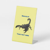 Zwarte hongerig schilderij cartoon reclamebord met voetstuk (Voorkant)