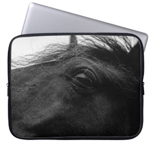 ZWARTE HORSE LAPTOP SLEEVE
