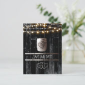 Zwarte houten slingerlichten vat save the date aankondigingskaart (Staand voorkant)