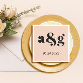 Zwarte initialen typografie perzik roze poppy brui servet