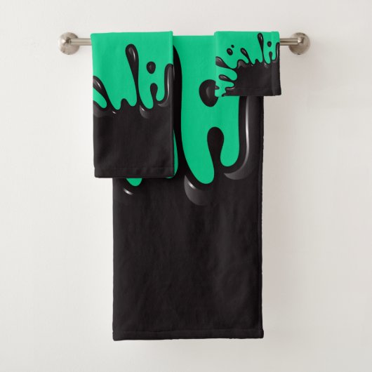 Zwarte inktvlek op Emerald Green Bad Handdoek (Insitu)