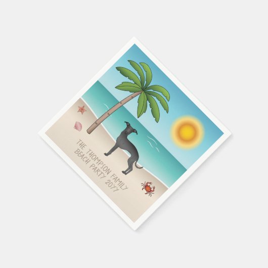 Zwarte Italiaanse Greyhound bij tropische zomerstr Servet (Hoek)