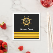 Zwarte jachtboot naam goud stuurwiel strepen servet (Insitu)