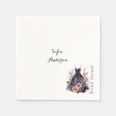 Zwarte jurk paarse bloem servet (Voorkant)