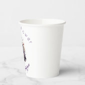 Zwarte jurk paarse bruidsdouche  papieren bekers (Links)