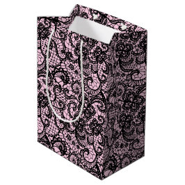 Zwarte kant op roze medium cadeauzakje