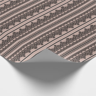 Zwarte kant, openwerk, bruine achtergrond, beige,  cadeaupapier