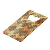 Zwarte kant over Shimmering Gold Creditkaart Flessenopener (Voorkant Gekanteld)