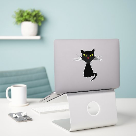 Zwarte kat clipart illustratie sticker (Laptop op bureau)