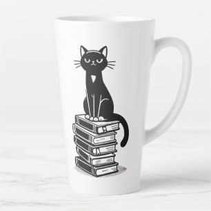 Zwarte kat en boeken – minimalistisch design latte mok