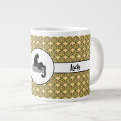 Zwarte kat en roze bloemen geel grote koffiekop (Voorkant rechts)