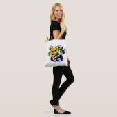Zwarte Kat en Zonnebloemen Tote Bag (Op model)