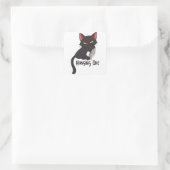 Zwarte kat hangt aan vierkante sticker (Tas)