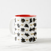 ZWARTE KAT HOUDING TWEEKLEURIGE KOFFIEMOK (Voorkant links)