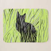 Zwarte kat in de Crazy Grass Sherpa Deken (Voorkant (horizontaal))