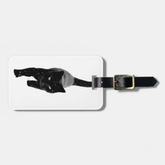 Zwarte kat in de sneeuw bagagelabel (Voorkant horizontaal)