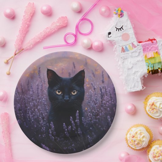 Zwarte kat in een lavendelveld illustratie papieren bordje (Feest)